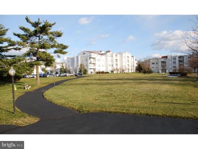 Building Photo - 12101 Centennial Station Dr