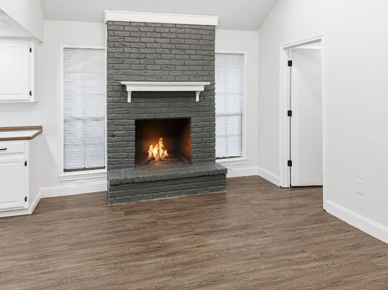 Building Photo - 2409 Castle St