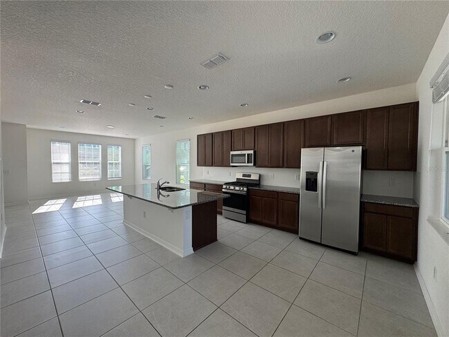 Building Photo - 12512 Encore At Ovation Way