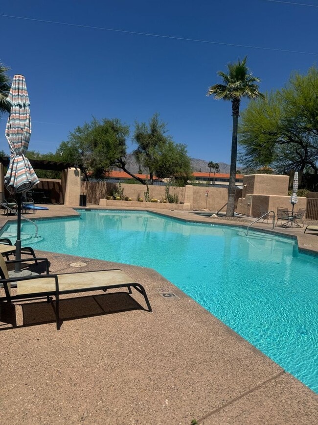 Building Photo - 4300 N Rillito Creek Pl