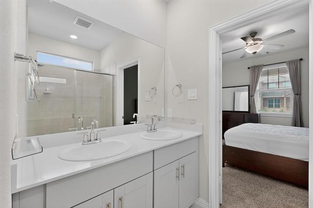 Building Photo - 2927 Brittlebush Dr