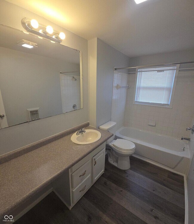 Building Photo - 3338 Tara Ln