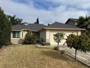 Building Photo - 929 Glenfinnan Way