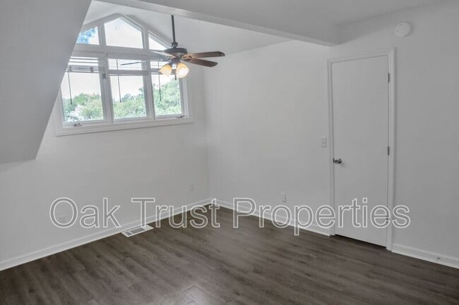 Building Photo - 4407 Great Oak Dr