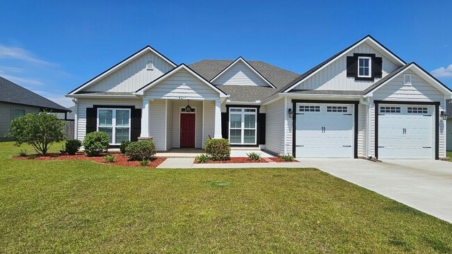 Building Photo - Knights Landing four bedroom home