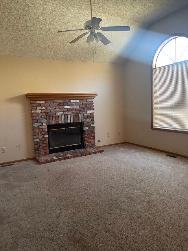 Building Photo - 4731 Moundridge Ct