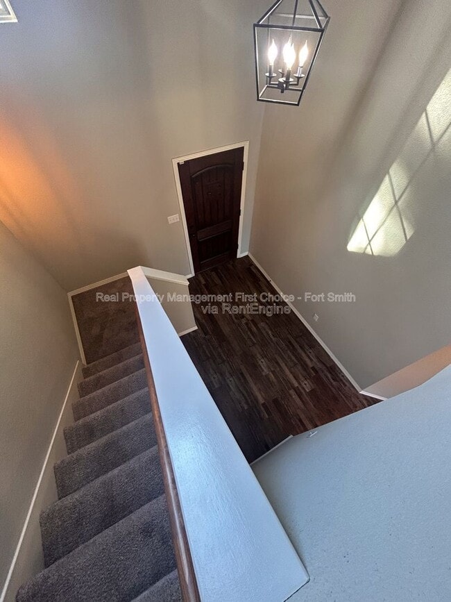 Building Photo - 446 N Albert Pike Ave