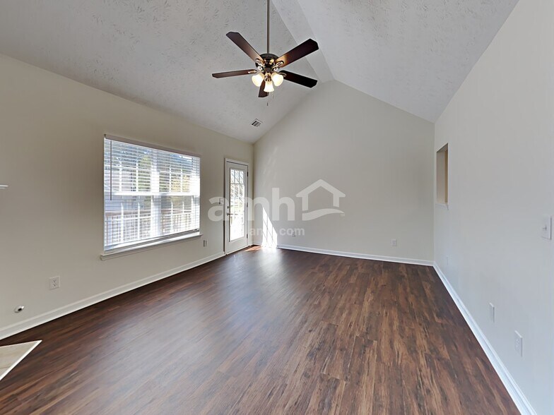 Building Photo - 3551 Stephens Creek Pl