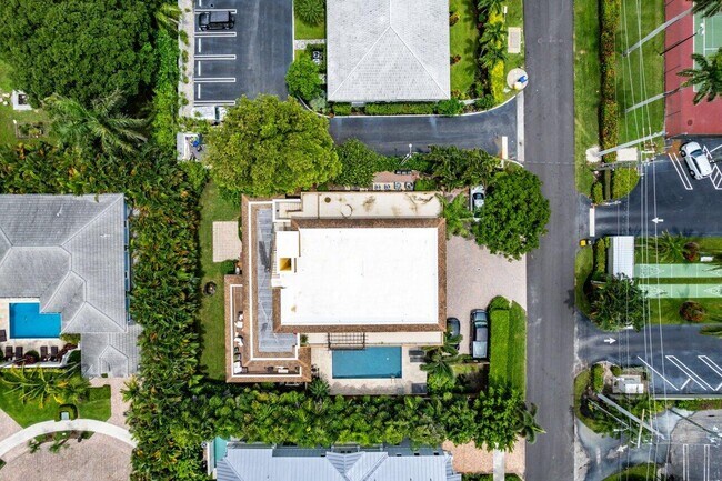 Building Photo - 122 Andrews Ave