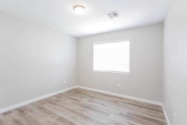 Building Photo - 9134 Mountain Maple Ct