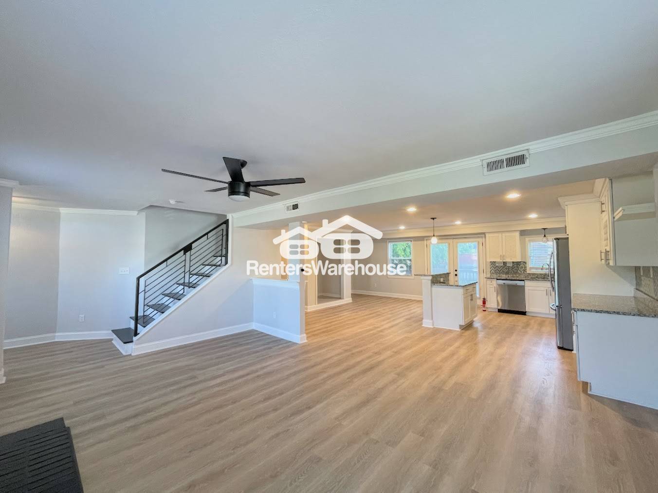 Building Photo - 2423 E Virginia Beach Blvd