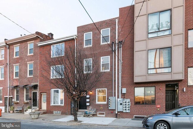Building Photo - 1435 N 5th St
