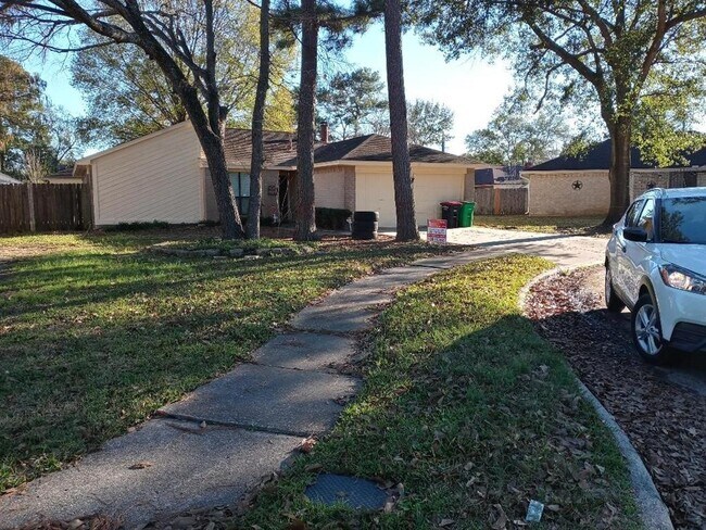 Building Photo - 2810 Goldspring Ln