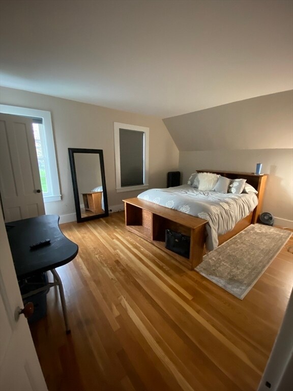 Building Photo - 74 Moore Ave