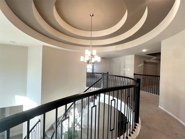 Building Photo - 15815 Sunlit Falls Dr