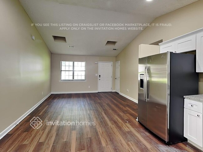 Building Photo - 1806 Oriole Trail