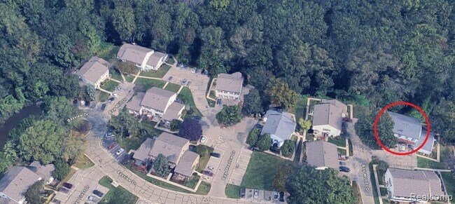 Building Photo - 33647 Bayview Dr