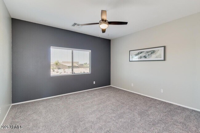 Building Photo - 18462 N Jameson Dr