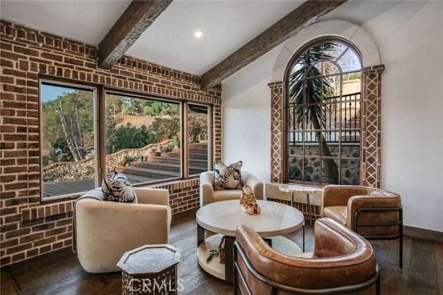 Building Photo - 27151 Mission Hills Dr