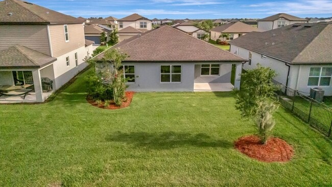 Building Photo - RENT SPECIAL - Half Month Rent Free for 8/...
