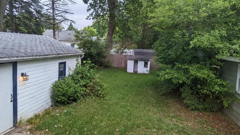 Building Photo - 2312 Avon St