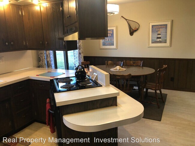 Building Photo - 4 br, 2 bath House - 5087 Lake Harbor