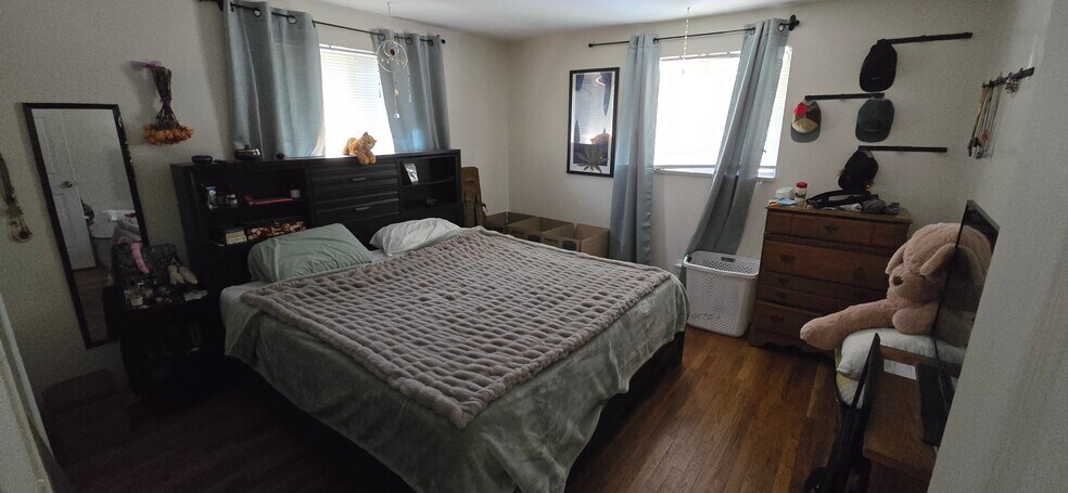 Bedroom 1 - 4590 W Dakota Ave