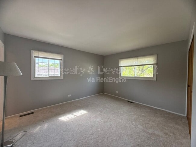Building Photo - 1645 Highland Blvd