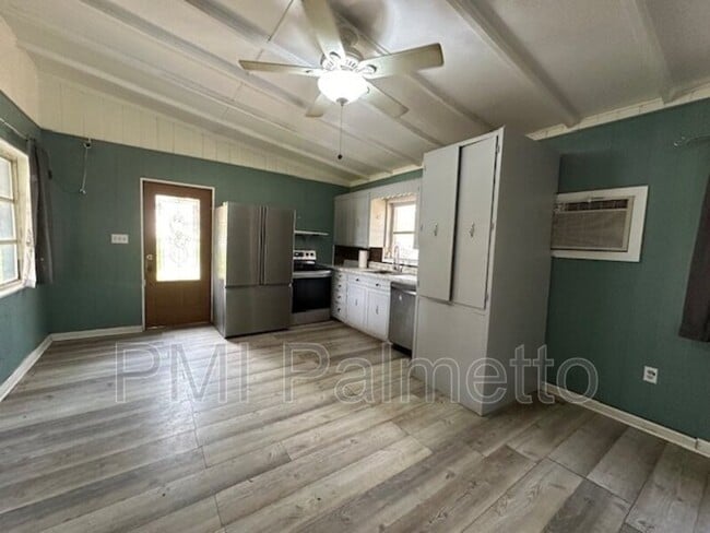 Building Photo - 1019 Trillie Ln
