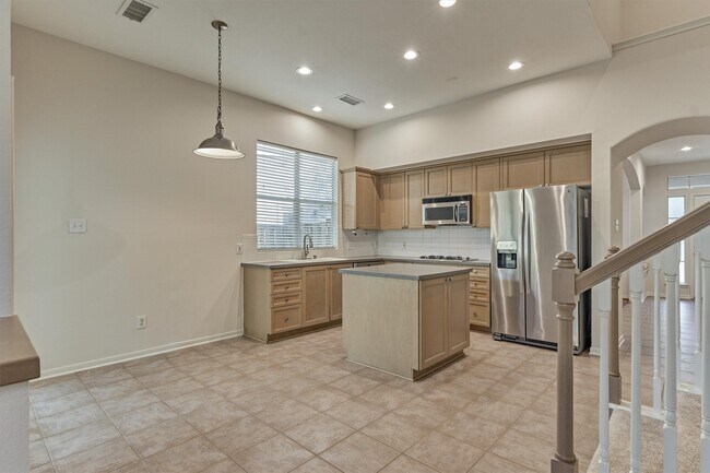 Building Photo - 89 N Apple Springs Cir