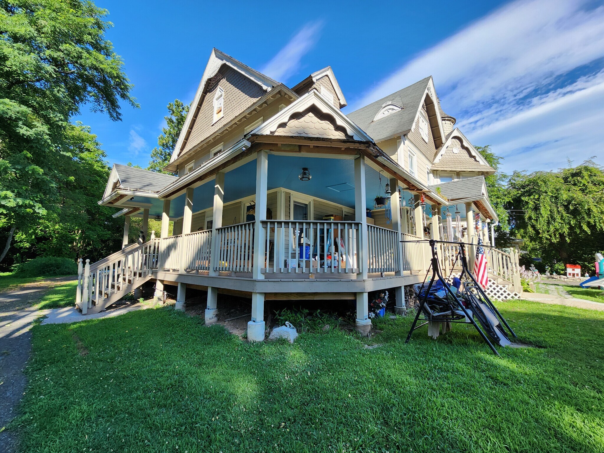 Building Photo - 11 Pearl St