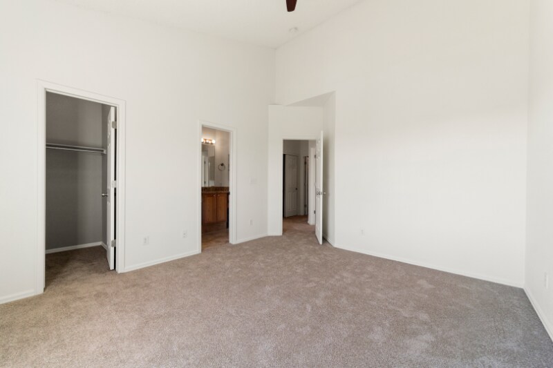 Building Photo - 4627 Bittercreek Dr