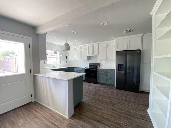 Building Photo - 3503 29th St