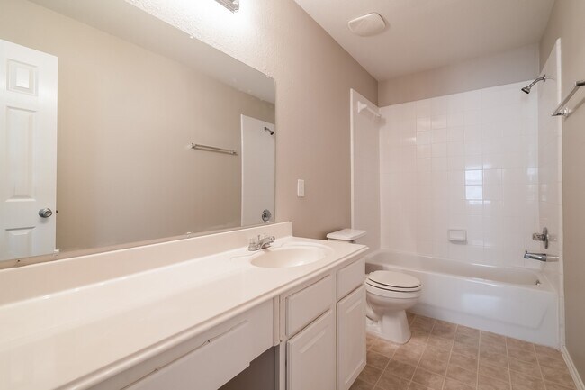 Building Photo - 20726 Desert Shadows Ln