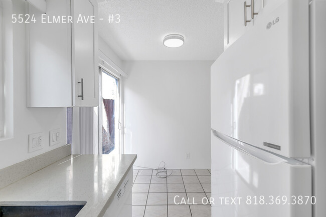 Building Photo - 2 BR/ 1.5 BA NOHO APARTMENT W/ IN-UNIT WAS...