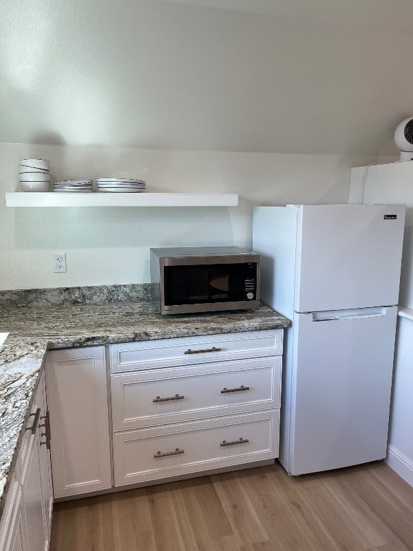 Building Photo - 6696 Mosquito Rd