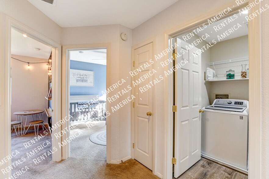 Building Photo - 9112 Watermelon Seed Ave