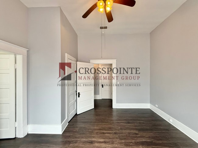 Building Photo - Tour Today! 3 Bedroom, 2 Bathroom House!