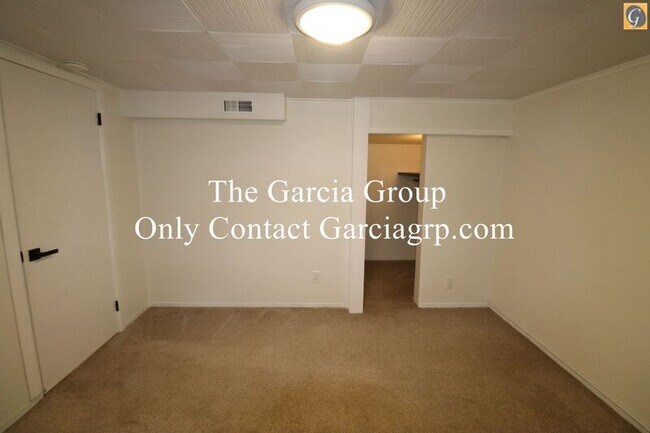 Building Photo - 1010 NE 153rd Ave