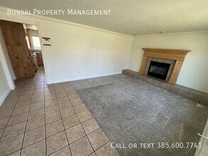 Building Photo - 2291 Longmeadow Dr