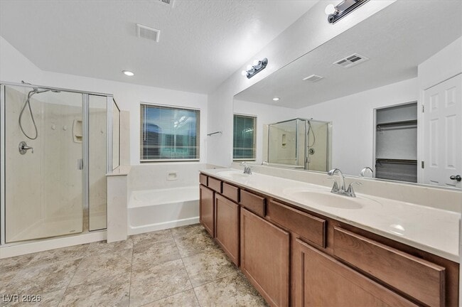 Building Photo - 326 Hillhead Ct