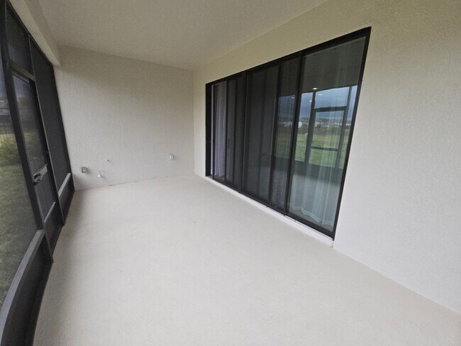 Building Photo - 3/2 Home in Lithia ****MOVE-IN SPECIAL, $500 OFF 2ND MONTHS RENT!!****