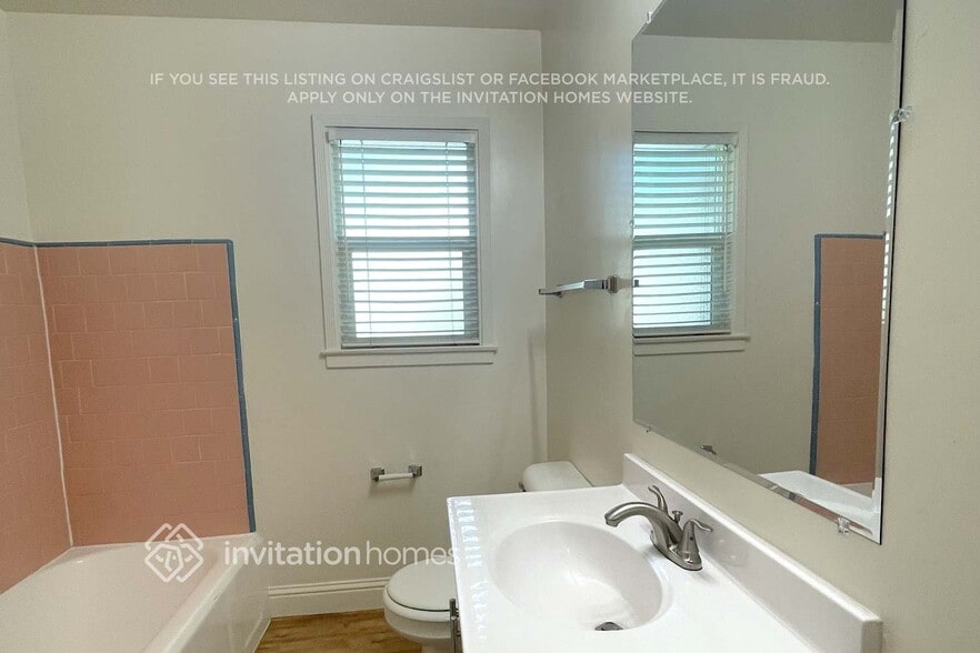 Building Photo - 3096 Yellowstone Ln