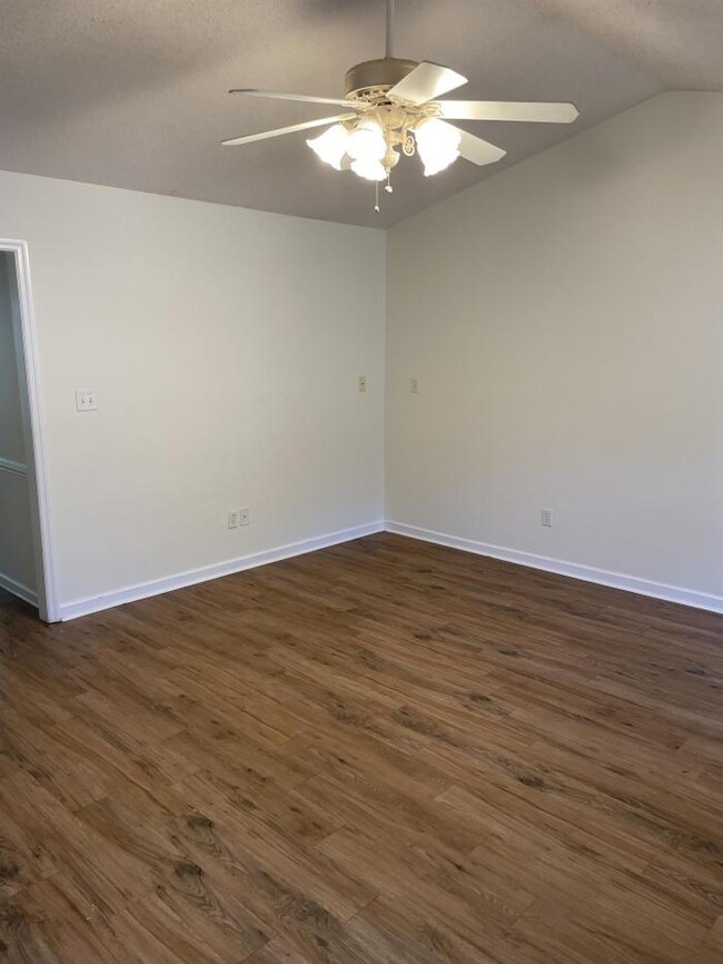 Building Photo - 2 bedroom in Goldsboro NC 27530