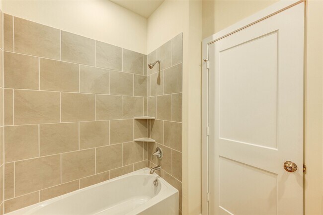 Building Photo - 21526 George Wayne Wy