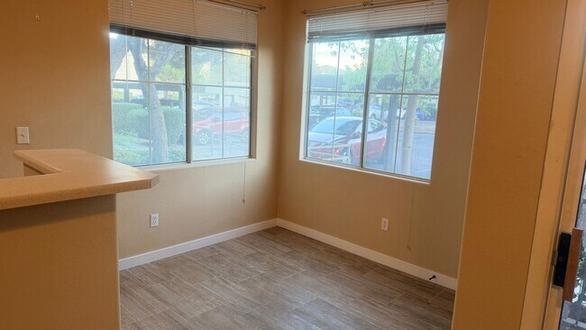 Building Photo - 9050 W Warm Springs Rd
