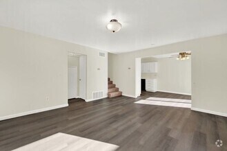 Building Photo - Great 3 bed, 1.5 bath Condo in Vacaville -...