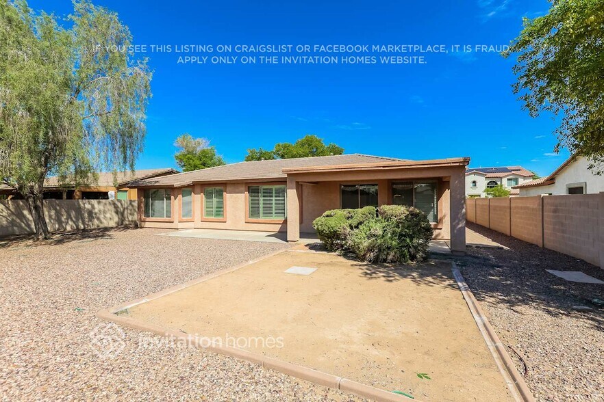 Building Photo - 5405 W Siesta Way