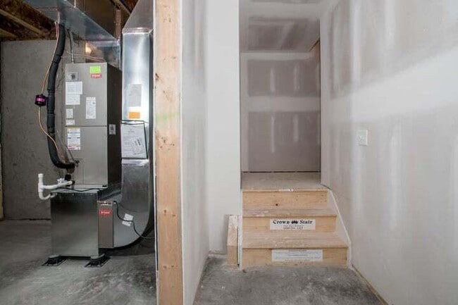 Building Photo - 932 Camden Ct