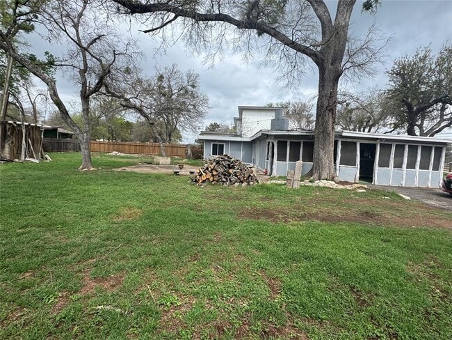 Building Photo - 6304 Hudson Bend Rd